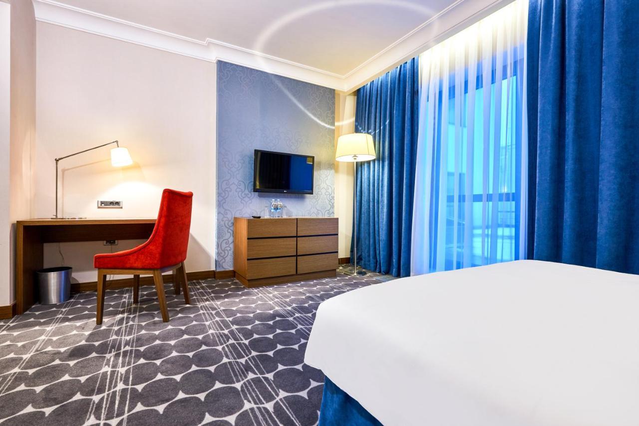 Radisson Blu Hotel, Kyiv Podil City Centre المظهر الخارجي الصورة