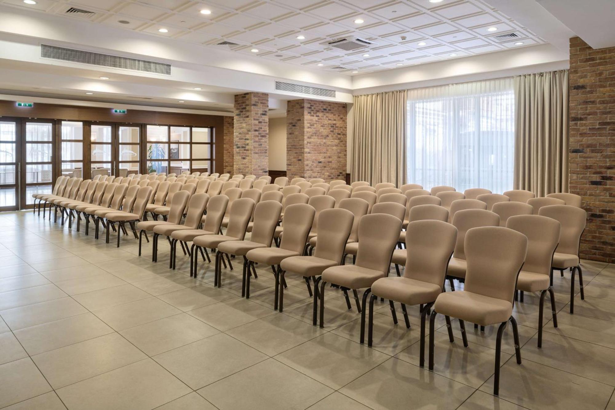 Radisson Blu Hotel, Kyiv Podil City Centre المظهر الخارجي الصورة