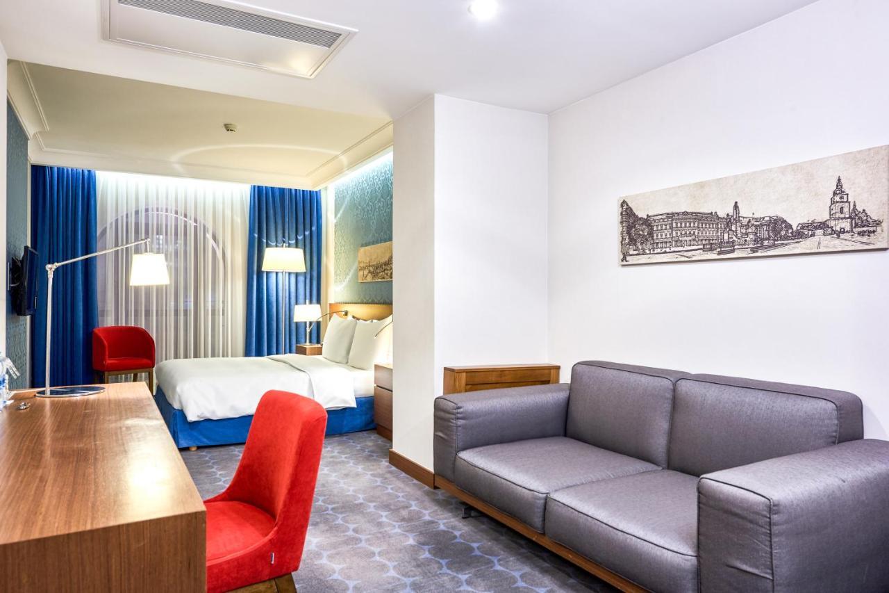 Radisson Blu Hotel, Kyiv Podil City Centre المظهر الخارجي الصورة
